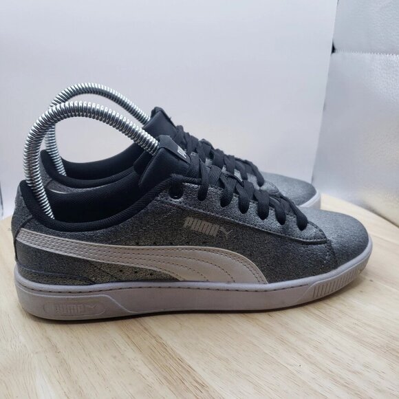 Puma Vikky V3 Glitz Youth Girls size 4.5 Silver Sneakers Casual Shoes 38470101 - Picture 3 of 7